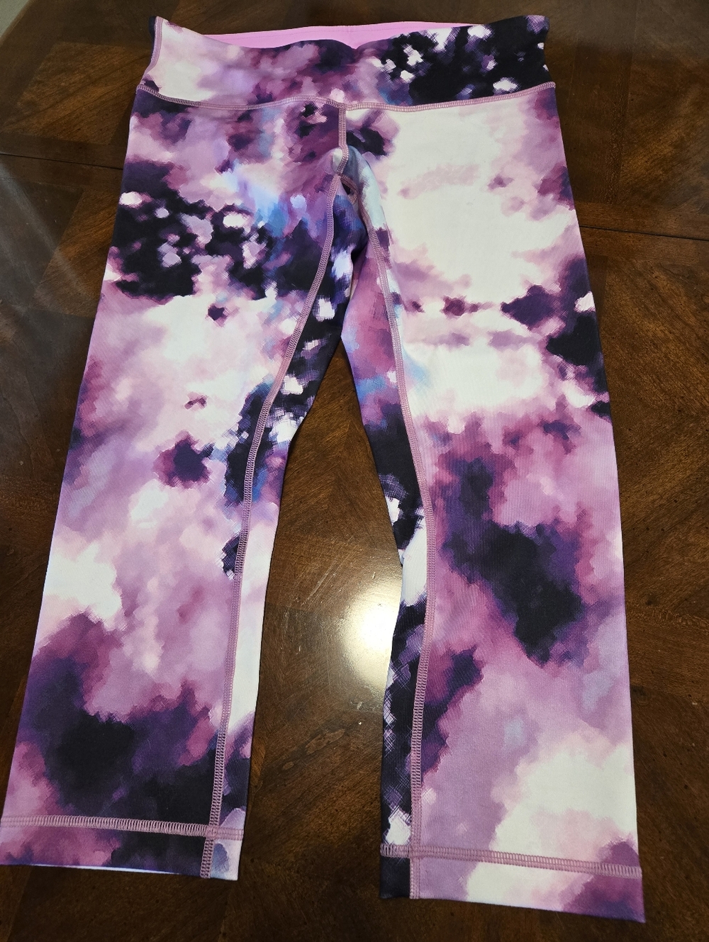 lululemon athletica Crops